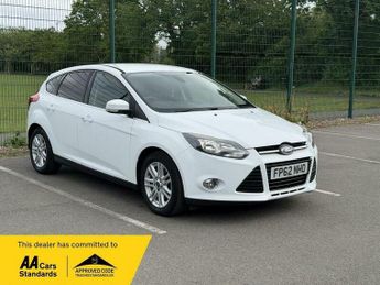 Ford Focus 1.0T EcoBoost Titanium Euro 5 (s/s) 5dr