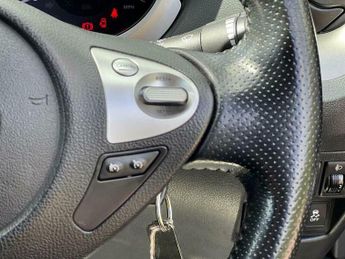 Nissan Juke 1.6 Acenta Premium CVT Euro 5 5dr