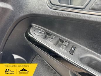Ford B-Max 1.6 Zetec Powershift Euro 5 5dr