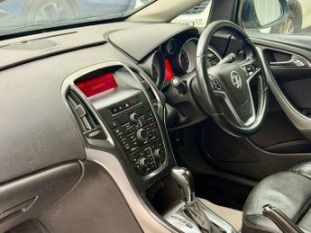 Vauxhall Astra 1.6 Astra Elite Auto 5dr