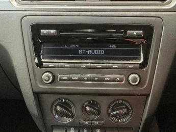 Skoda Rapid 1.2 TSI SE Hatchback 5dr Petrol Manual Euro 5 (86 ps)