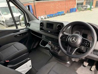 Mercedes-Benz Sprinter 2.1 311 CDI Panel Van 5dr Diesel Manual RWD L3 H3 Euro 6 (114 ps