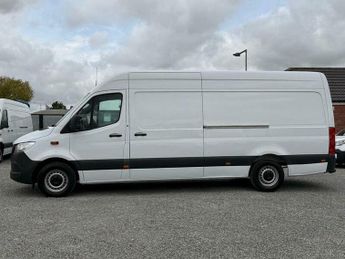 Mercedes-Benz Sprinter 2.1 311 CDI Panel Van 5dr Diesel Manual RWD L3 H3 Euro 6 (114 ps