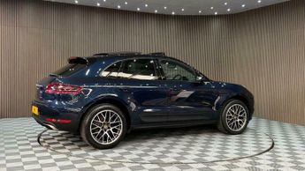 Porsche Macan 2.0T PDK 4WD Euro 6 (s/s) 5dr
