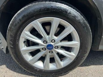 Ford Kuga 2.0 TDCi Titanium Powershift AWD Euro 6 (s/s) 5dr