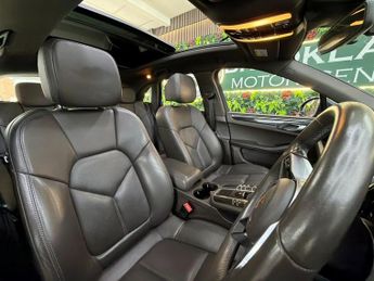 Porsche Macan S PDK [6X PORSCHE SERVICES]