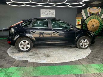 Ford Focus 1.6 Zetec 5dr