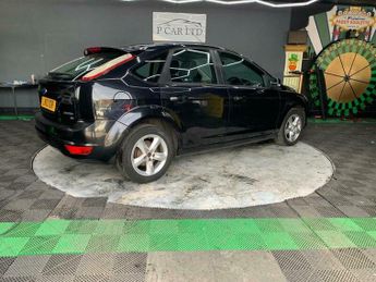 Ford Focus 1.6 Zetec 5dr