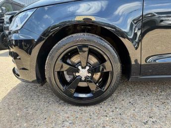 Audi A1 1.4 TFSI Sport Sportback S Tronic Euro 6 (s/s) 5dr (Nav)