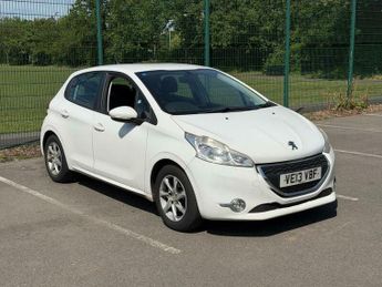 Peugeot 208 1.2 VTi Active Euro 5 5dr