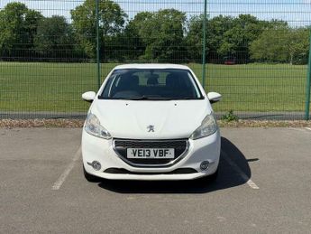 Peugeot 208 1.2 VTi Active Euro 5 5dr