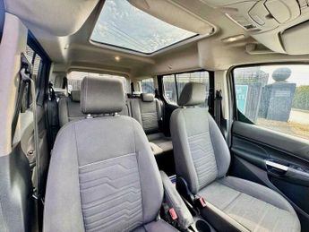 Ford Tourneo Connect 1.6 EcoBoost Titanium Powershift Euro 5 5dr