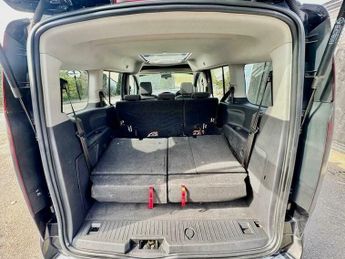 Ford Tourneo Connect 1.6 EcoBoost Titanium Powershift Euro 5 5dr