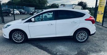 Ford Focus 1.6 TDCi Titanium Euro 5 (s/s) 5dr