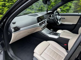 BMW 3 SERIES 320d XDRIVE M SPORT