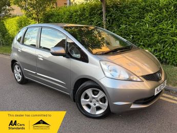 Honda Jazz I-VTEC ES