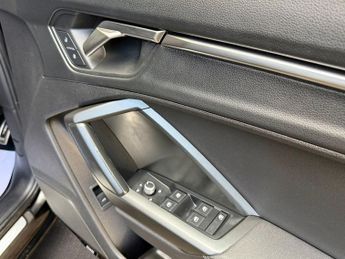 Audi Q3 SPORTBACK TFSI S LINE BLACK EDITION