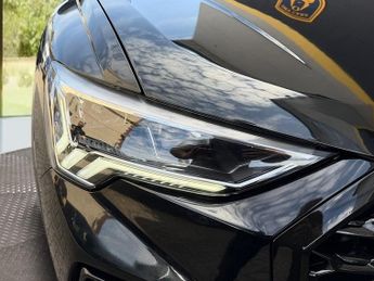 Audi Q3 SPORTBACK TFSI S LINE BLACK EDITION