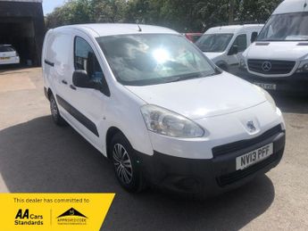 Peugeot Partner CREW VAN 5 SEATS