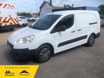 Peugeot Partner CREW VAN 5 SEATS