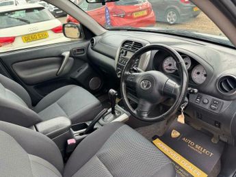 Toyota RAV4 2.0 VVT-i XT3 4WD 5dr
