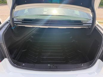 Mercedes E Class E220 CDI AMG SPORT