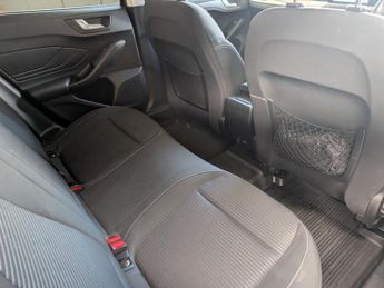 Ford Focus TITANIUM