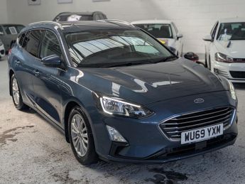 Ford Focus TITANIUM