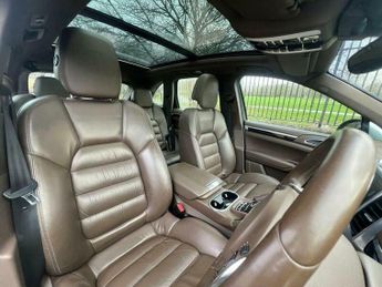 Porsche Cayenne 3.0h V6 S TiptronicS 4WD Euro 5 (s/s) 5dr