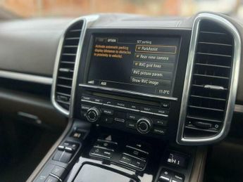 Porsche Cayenne 3.0h V6 S TiptronicS 4WD Euro 5 (s/s) 5dr