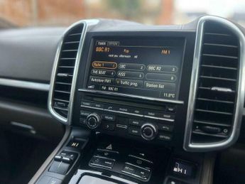 Porsche Cayenne 3.0h V6 S TiptronicS 4WD Euro 5 (s/s) 5dr