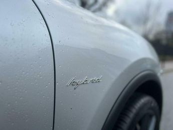 Porsche Cayenne 3.0h V6 S TiptronicS 4WD Euro 5 (s/s) 5dr
