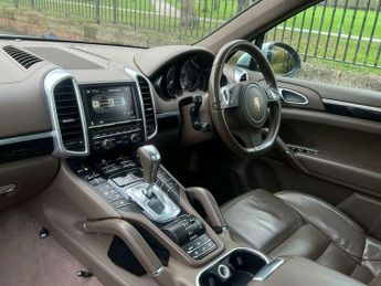 Porsche Cayenne 3.0h V6 S TiptronicS 4WD Euro 5 (s/s) 5dr