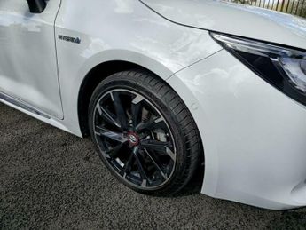 Toyota Corolla 1.8 VVT-h GR SPORT CVT Euro 6 (s/s) 5dr