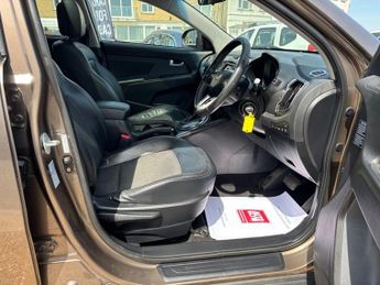 Kia Sportage 2.0 CRDi KX-2 SUV 5dr Diesel Auto AWD Euro 5 (134 bhp)