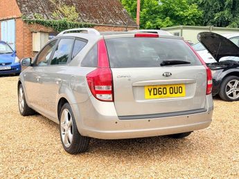 Kia Ceed 1.6 CRDi 3 Sports Wagon 5dr Diesel Auto Euro 5 (113 bhp)