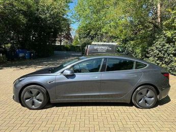 Tesla Model 3 Standard Range Plus Auto RWD 4dr