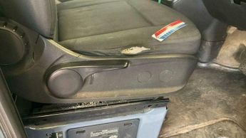 Mercedes-Benz E Class 55kWh Progressive Auto FWD L2 H2 5dr 20kW Charger