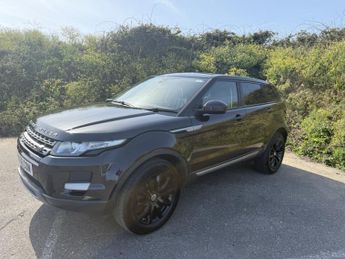 Land Rover Range Rover Evoque 2.2 SD4 Pure SUV 5dr Diesel Auto 4WD Euro 5 (s/s) (190 ps)