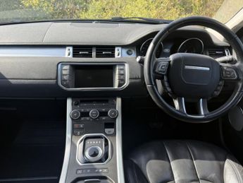 Land Rover Range Rover Evoque 2.2 SD4 Pure SUV 5dr Diesel Auto 4WD Euro 5 (s/s) (190 ps)