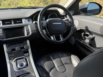 Land Rover Range Rover Evoque 2.2 SD4 Pure SUV 5dr Diesel Auto 4WD Euro 5 (s/s) (190 ps)