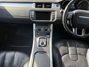 Land Rover Range Rover Evoque 2.2 SD4 Pure SUV 5dr Diesel Auto 4WD Euro 5 (s/s) (190 ps)