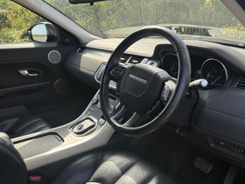 Land Rover Range Rover Evoque 2.2 SD4 Pure SUV 5dr Diesel Auto 4WD Euro 5 (s/s) (190 ps)