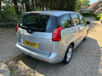 Peugeot 5008 1.6 HDi Sport Euro 4 5dr