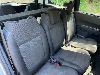 Peugeot 5008 1.6 HDi Sport Euro 4 5dr