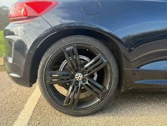 Volkswagen Scirocco 2.0 TDI BlueMotion Tech R-Line DSG Euro 6 (s/s) 3dr