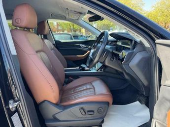 Audi E-TRON 50 Technik Auto quattro 5dr 71.2kWh