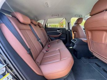 Audi E-TRON 50 Technik Auto quattro 5dr 71.2kWh