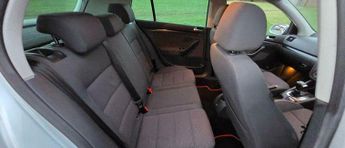 Volkswagen Golf 2.0 TDI GT Sport DSG 5dr