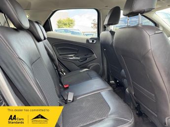 Ford ECOSPORT TITANIUM